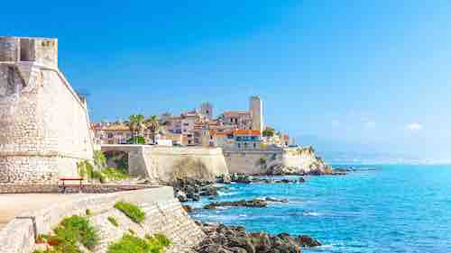 ANTIBES - Services ménage repassage
