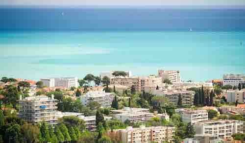 CAGNES SUR MER - Services ménage repassage