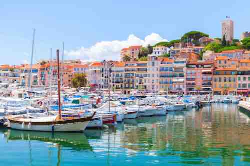 CANNES - Services ménage repassage